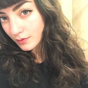 Meet your Posher, Gillian